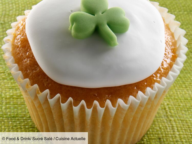 Cupcake nature avec glaçage facile : découvrez les recettes de
