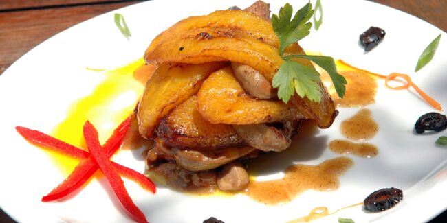 Mille-feuilles de foie gras et bananes plantains