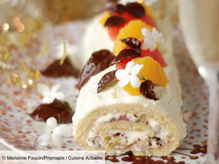 Bûche de Noël passion, poire, chocolat blanc - La recette