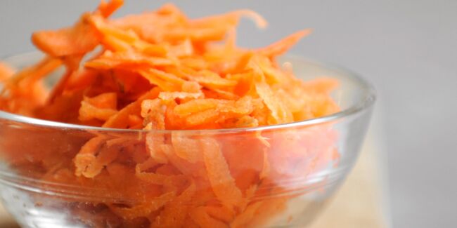 Les carottes râpées (recette facile et rapide) HD 
