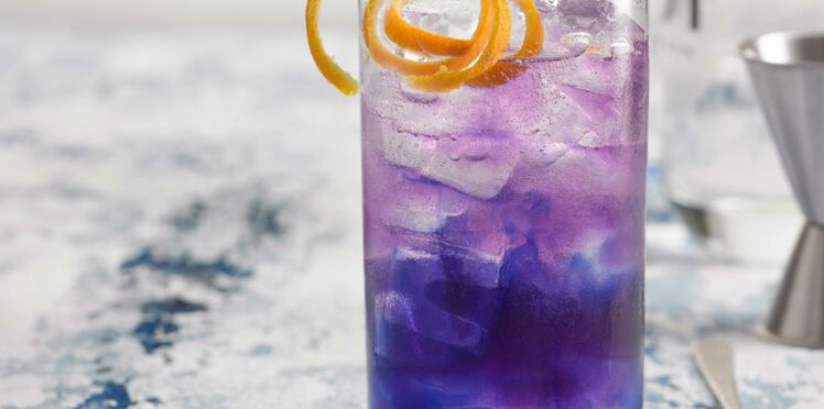 Gin tonic à la liqueur de violette