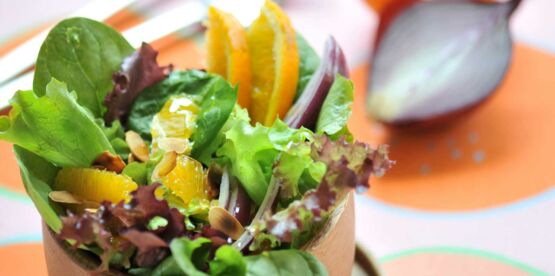 Salade aux agrumes et amandes grillées Salade-aux-agrumes-et-amandes-grillees