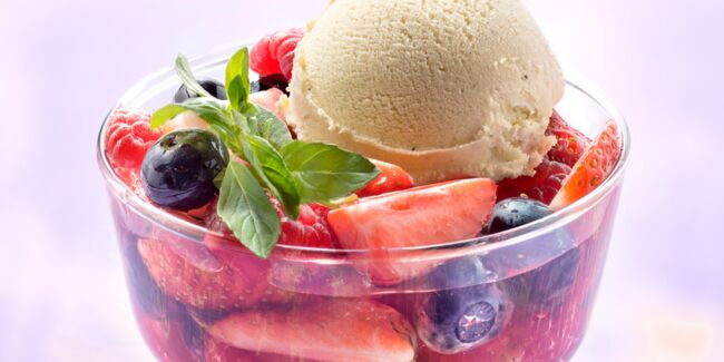 Salade de fruits et glace vanille