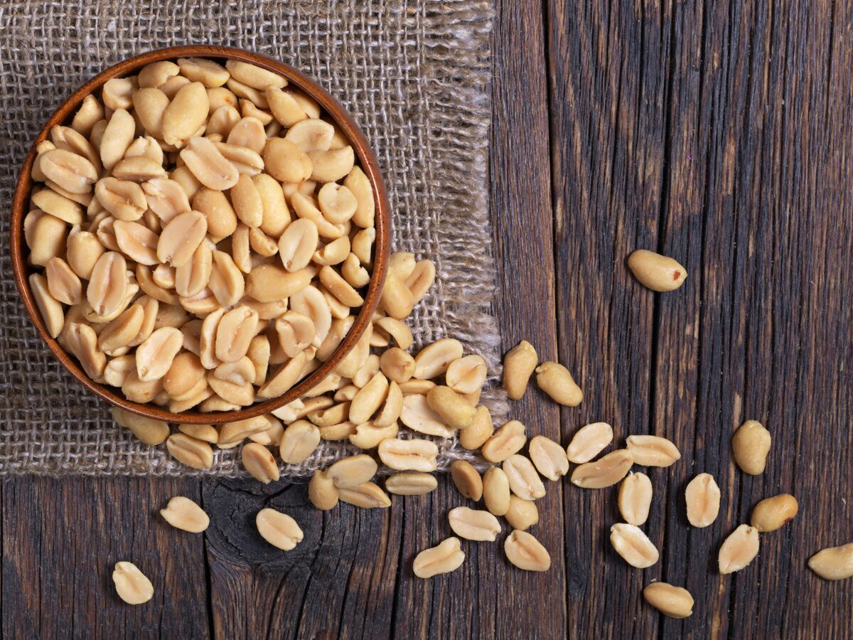 Cacahuètes : propriétés, bienfaits et vertus pour la santé