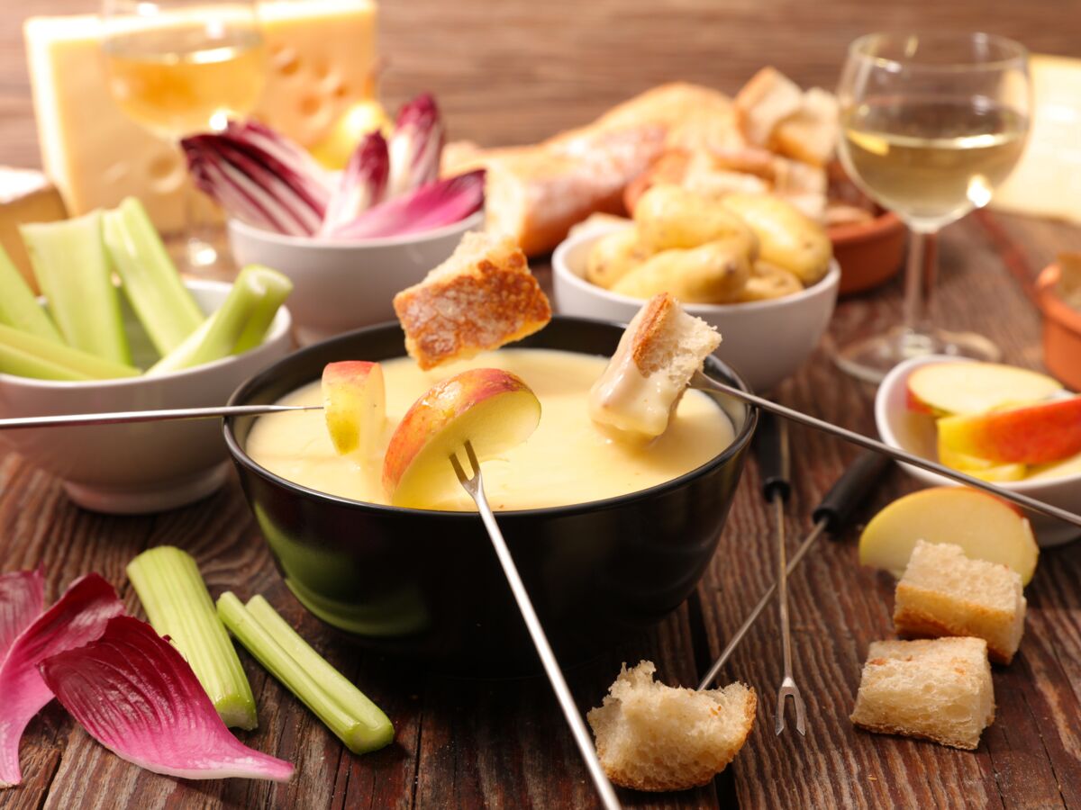 Nos meilleurs accompagnements pour la fondue savoyarde - Cuisine
