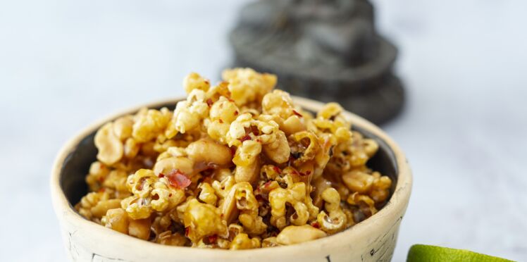 Popcorn thaï au piment et cacahuètes