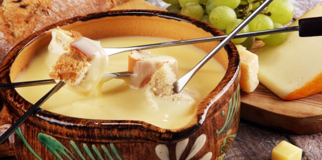 Fondue au fromage : 4 idées de recettes par un MOF fromager