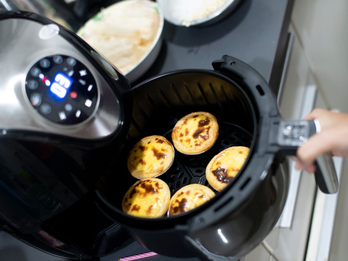 Air Fryer (friteuse sans huile) : quels moules à gâteaux et plats