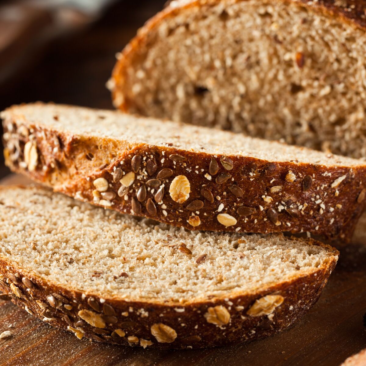 Pain complet et ses bienfaits : pourquoi est-il meilleur pour la santé que  le pain blanc ? - Cuisine Actuelle