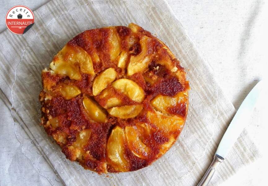 Gâteau normand renversé aux pommes et caramel par Rosenoisettes
