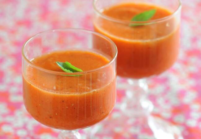 Gaspacho de tomate et poivron au piment doux