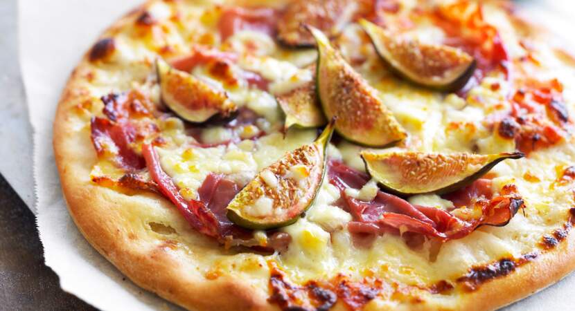 Pizza jambon figues