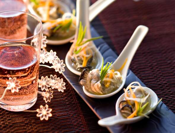Noël chic : Cuillères d’huîtres aux petits légumes