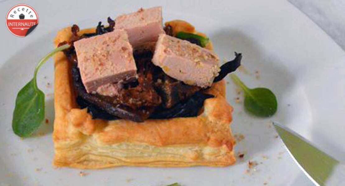 Croustade de champignons et dés de foie gras par mignardisesandco