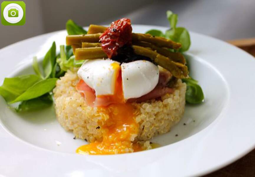 La salade de quinoa, œuf mollet & asperges de Baroudeuse Culinaire