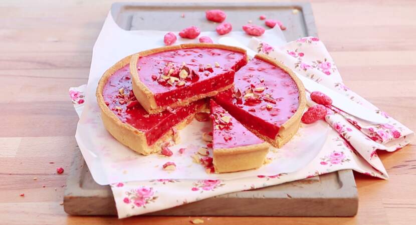 La recette de la tarte aux pralines roses en vidéo