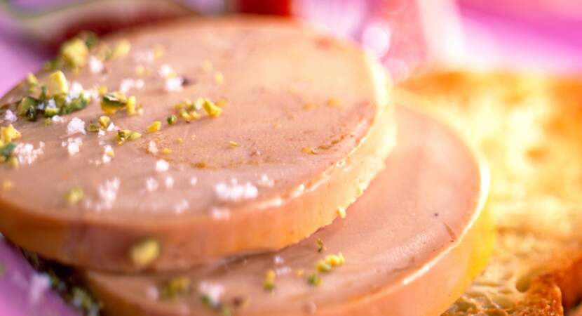 Assiette de foie gras en fête