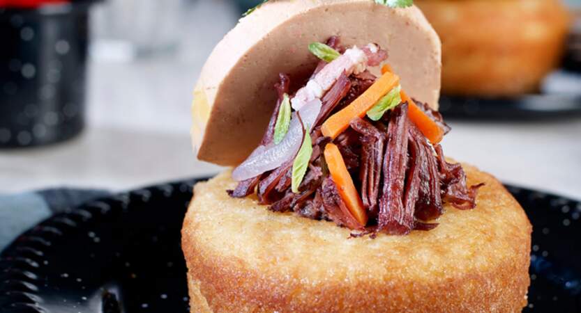 Savarin d'effilochée de joue de bœuf au foie gras