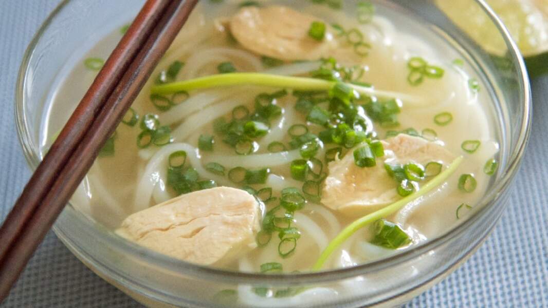 Le phö (soupe vietnamienne)
