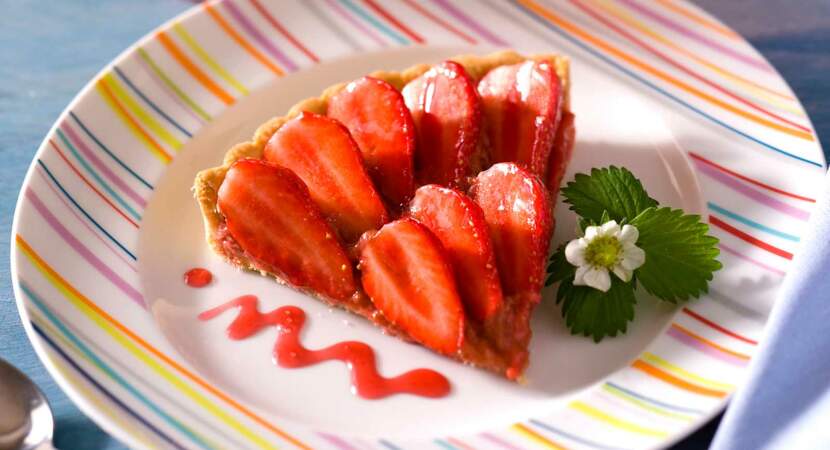Tarte à la rhubarbe et aux fraises