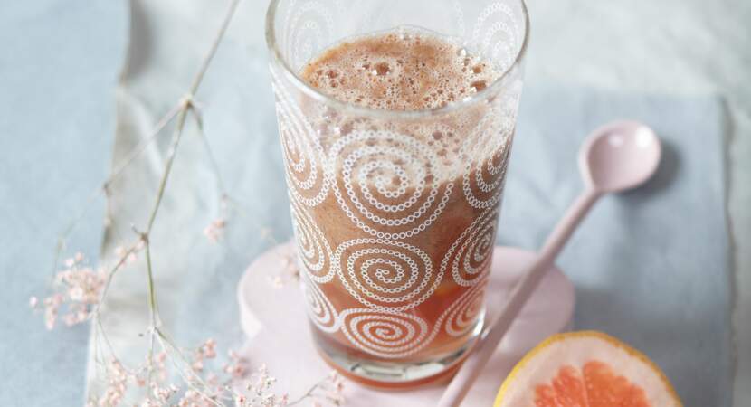 Smoothie belle peau (ortie pamplemousse)
