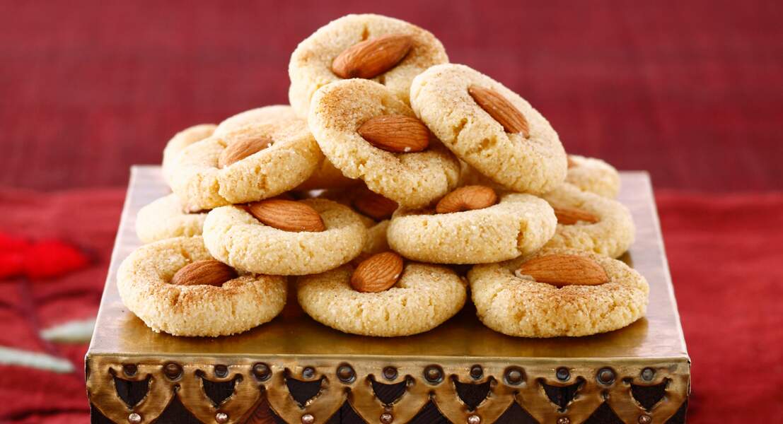 Ghribas ou biscuits aux amandes