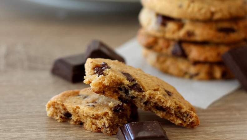 Cookies au beurre de cacahuètes et chocolat noir