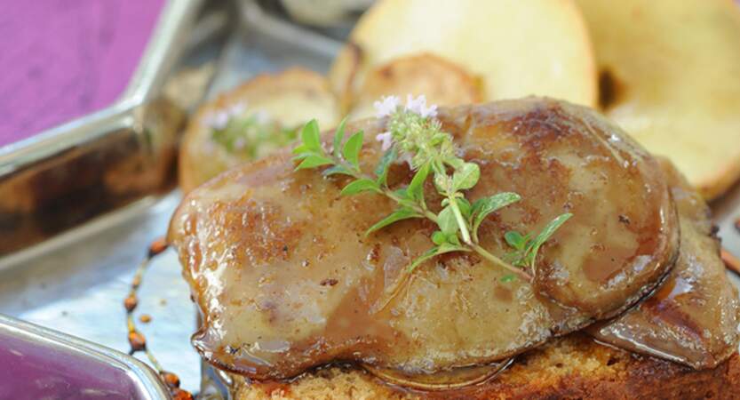 Foie gras poêlé aux pommes