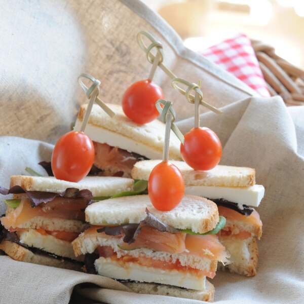 Clubs sandwich saumon chèvre