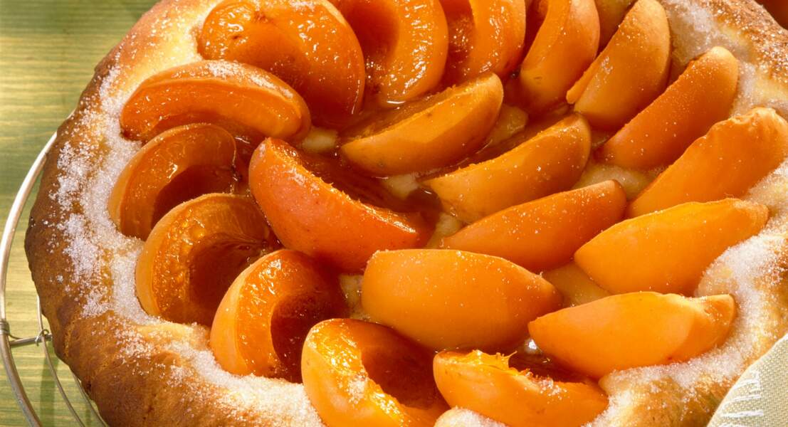 Tarte briochée aux abricots