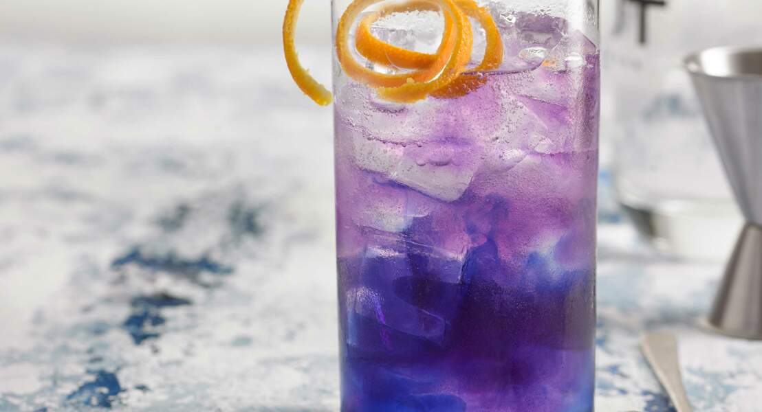 Gin tonic à la liqueur de violette