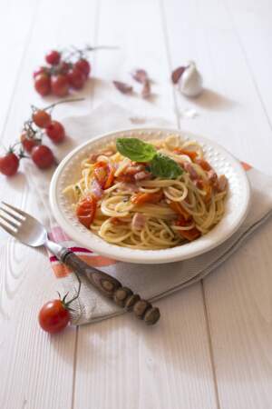 One pot pasta tomates, lardons