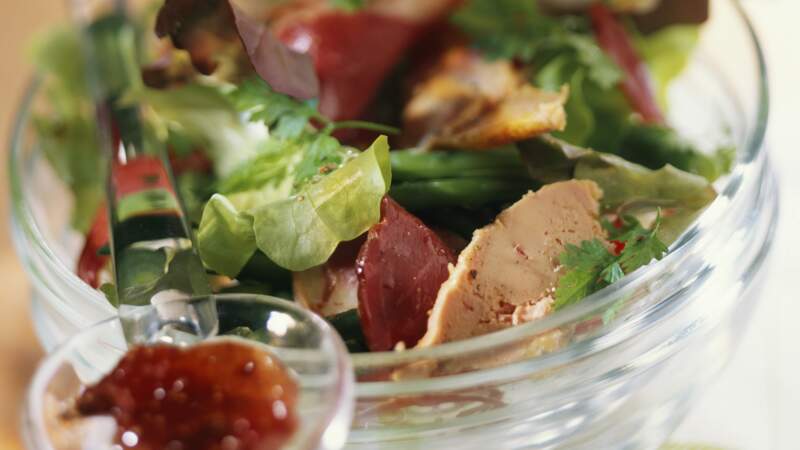 Salade de gésiers et de foie gras