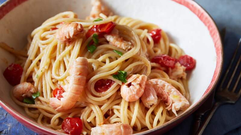 Spaghettis aux langoustines et tomates confites	 