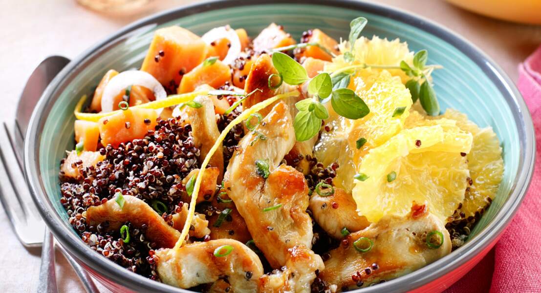 Salade tiède de quinoa, patates douces et poulet