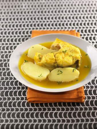 Soupe de congre et pomme de terre au curry	