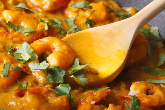 “Tous en cuisine" : les crevettes au curry et lait de coco de Cyril Lignac