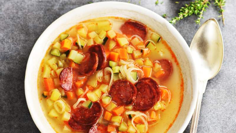 Soupe aux légumes et chorizo