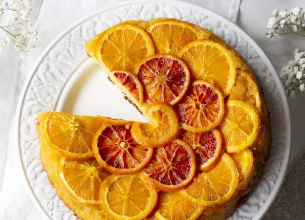 Gâteau renversé à la semoule et aux deux oranges 