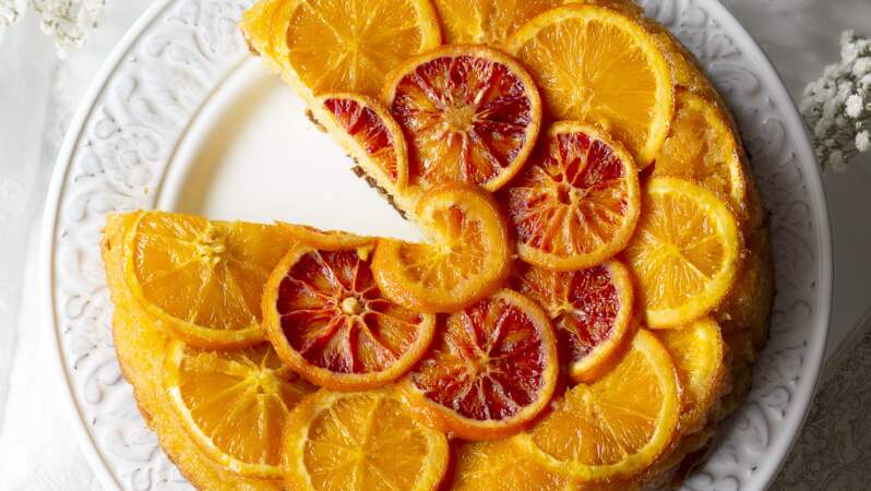 Gâteau renversé à la semoule et aux deux oranges 