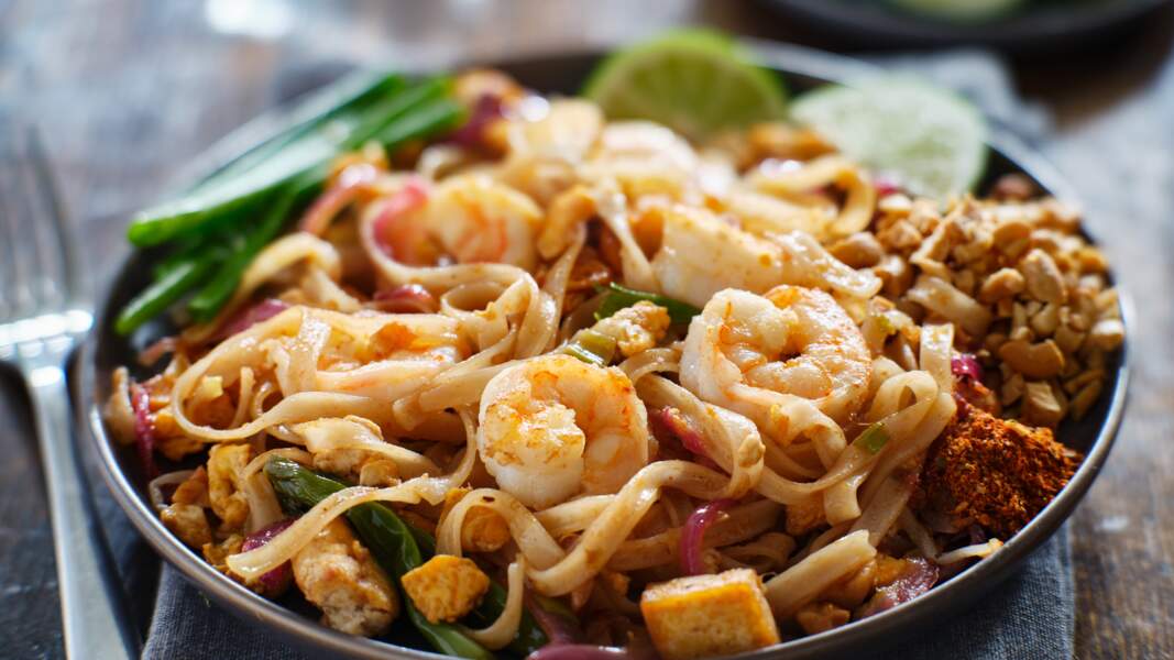 Pad thaï traditionnel : comment réussir ce plat de nouilles thaïlandais ? + le secret pour une bonne sauce 
