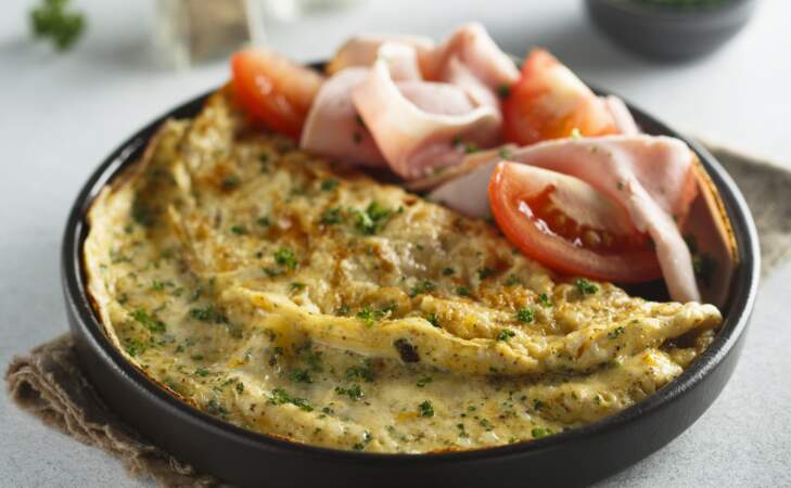 JEUDI : la recette de l'omelette soufflée de Cyril Lignac 