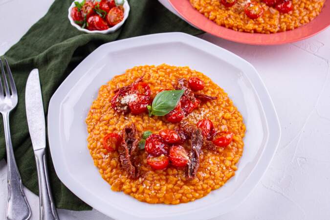 Risotto : la recette aux trois tomates de Luana Belmondo + le secret des Italiens pour le rendre ultra crémeux