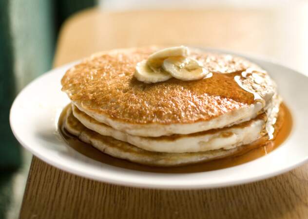 Pancakes bananes caramel : la recette de Cyril Lignac qui va enchanter votre petit-déjeuner