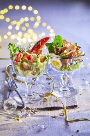 Salade César au homard et parmesan et salade César à la dinde épicée