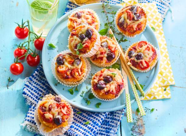 SAMEDI : Mini pizzas cakes aux tomates cerises