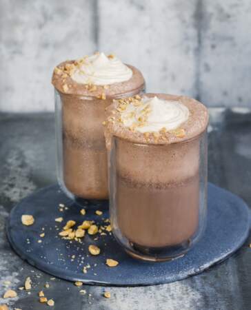 Milk-shake chocolat aux cacahuètes
