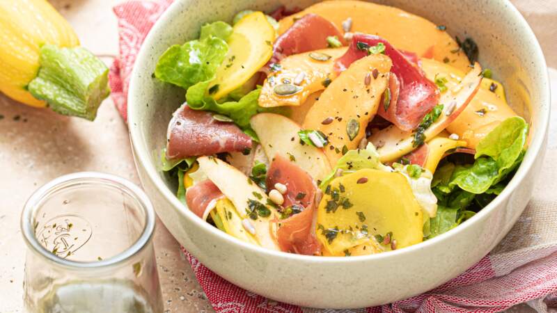 Salade au melon courgette et jambon cru