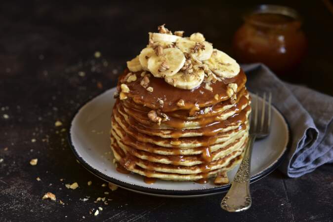 Les pancakes au chocolat et banane de Cyril Lignac : l'astuce du chef pour qu'ils soient bien moelleux