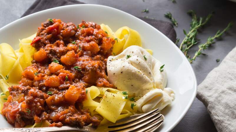 Pâtes sauce tomate et burrata : la bonne idée de Mohamed Cheikh pour le dîner